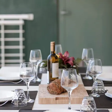 度假居 602 3bed Seafront With Pool By Homely *