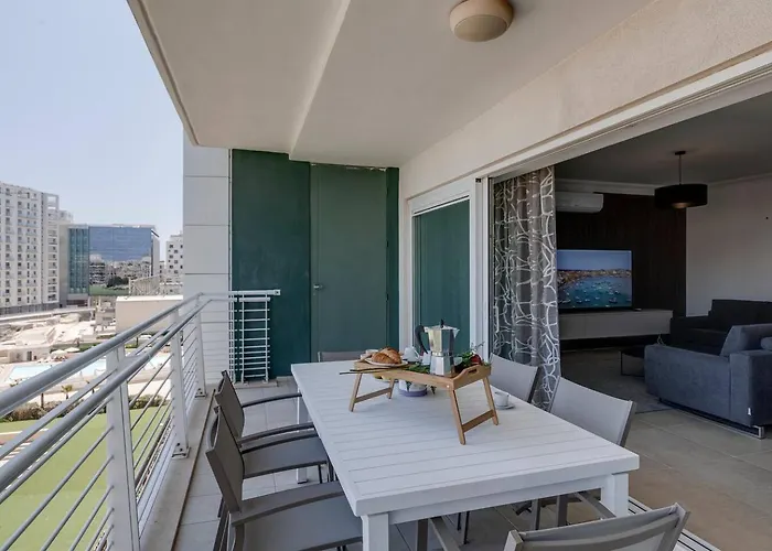 602 3bed Seafront With Pool By Homely * Sliema