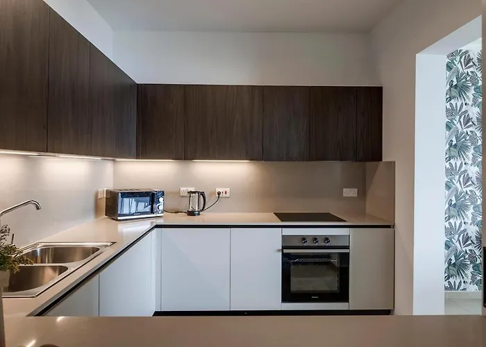 602 3bed Seafront With Pool By Homely * Sliema